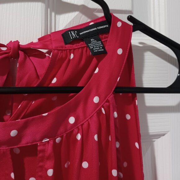 INC Keyhole Halter Top - Picture 4 of 8